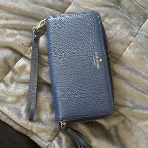 Kate Spade Navy and Gold Wristlet